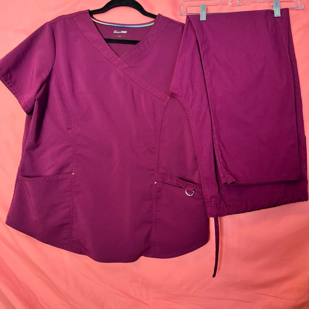 Scrubstar Maroon Scrub Top / Bottom size Large